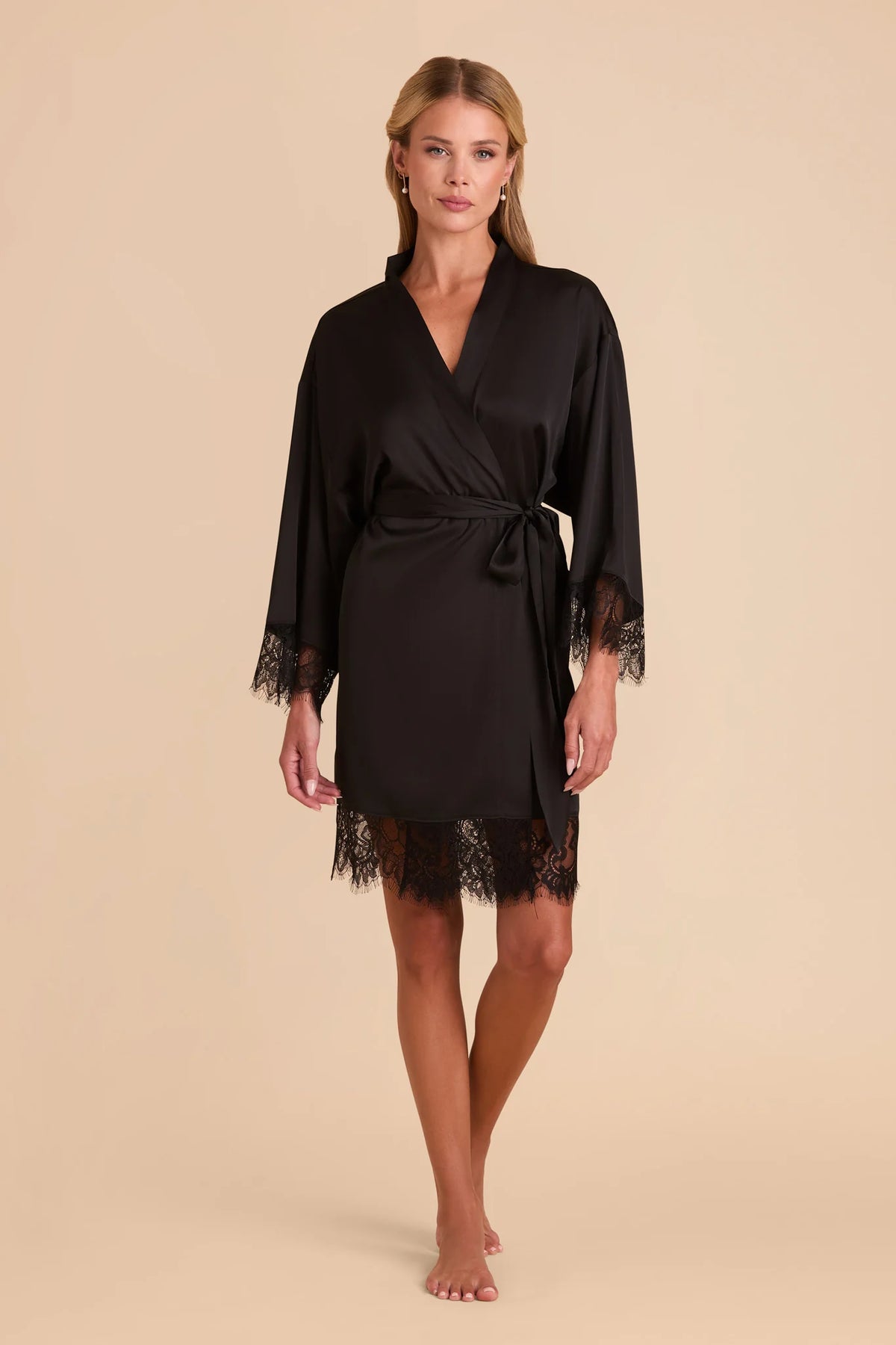 Claudette Robe